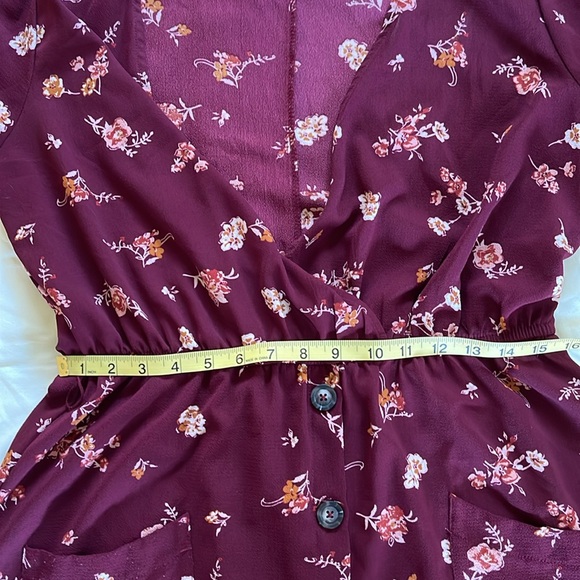 Women’s Burgundy Floral Print Xhilaration Dress. - Picture 8 of 11